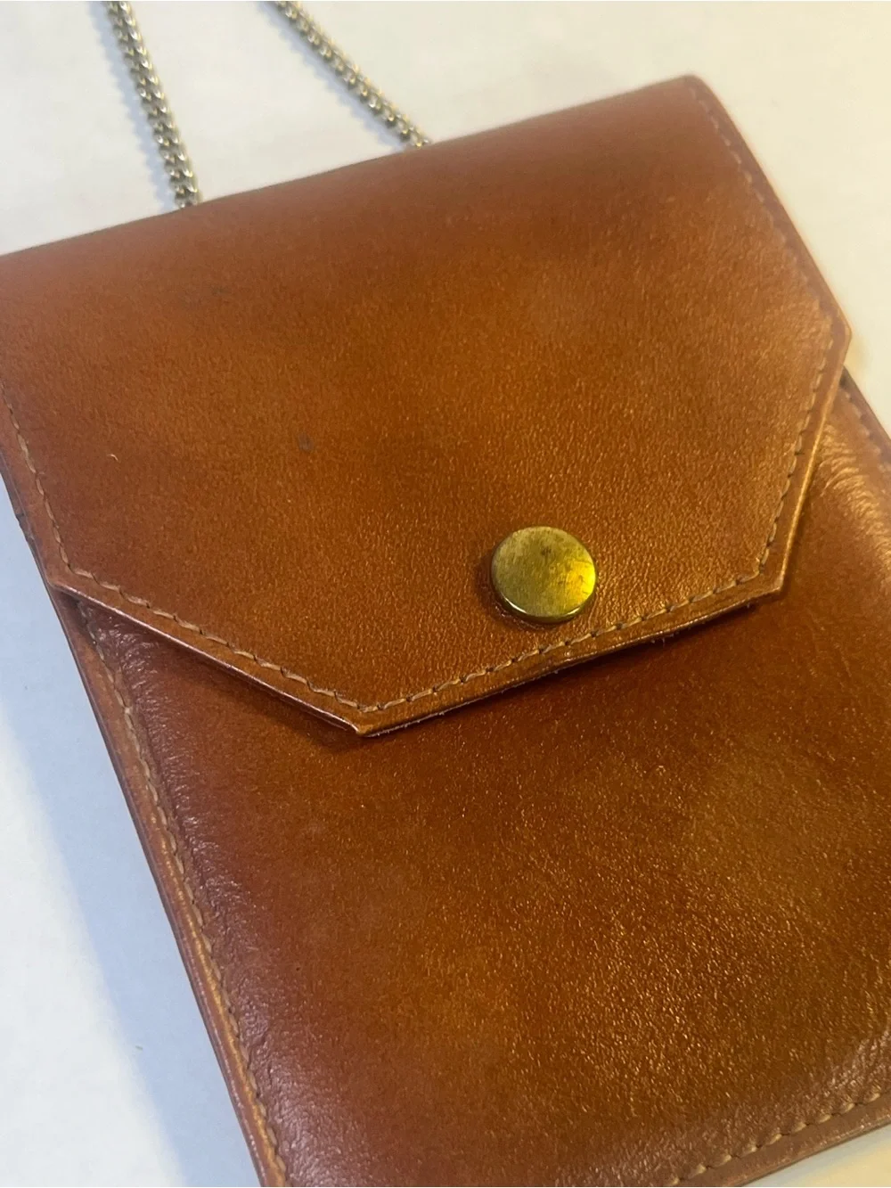 Vintage Brown Leather Crossbody Pouch with Chain Strap Passport Holder